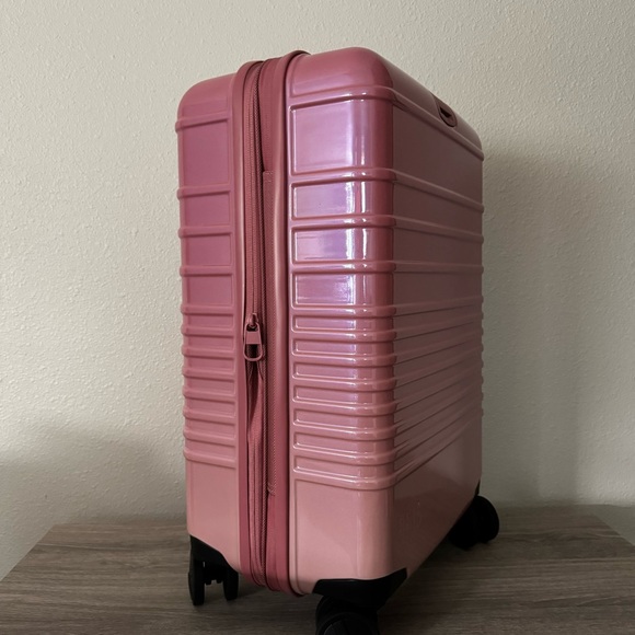 BEIS The Carry-On Roller in Wicked Pink NWT - Picture 4 of 6